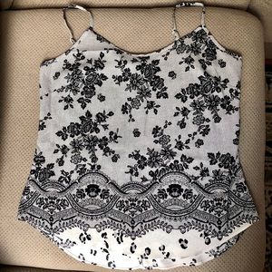 EUC- Black/White tank
